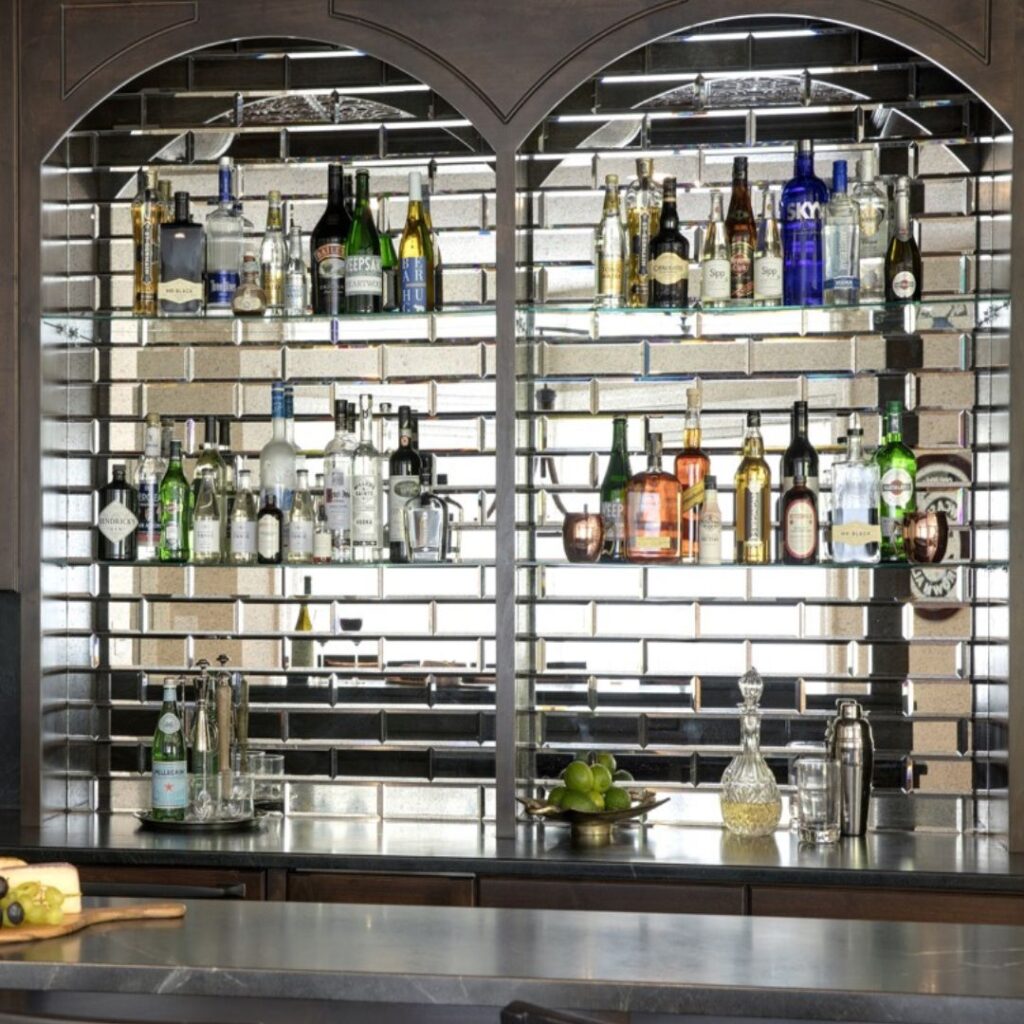 Mirrored Tile  - Kitchen and Bar Backsplash Ideas Minneapolis, MN 